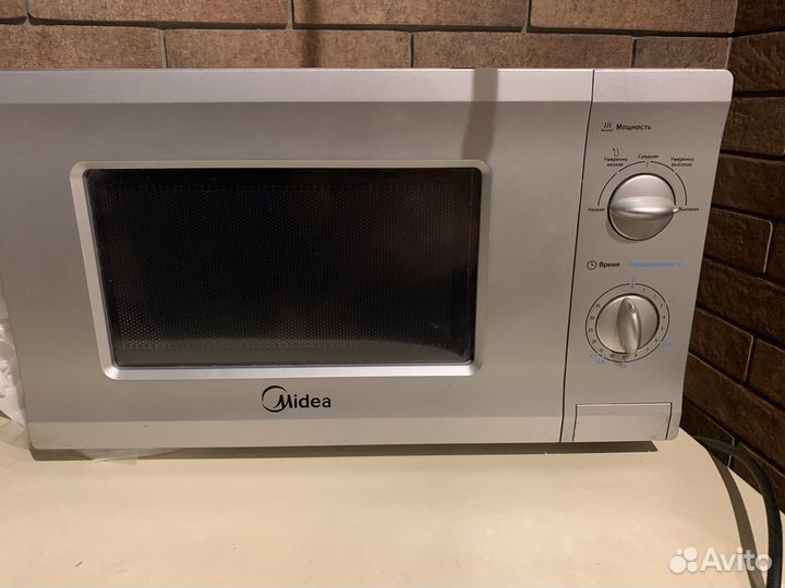 Микроволновая печь Midea