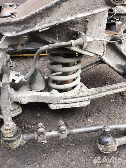 Подвеска шаровая под крайслер волга газ 31105