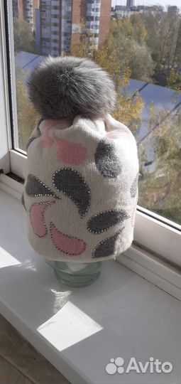 Шапки женские зима б/у и новые