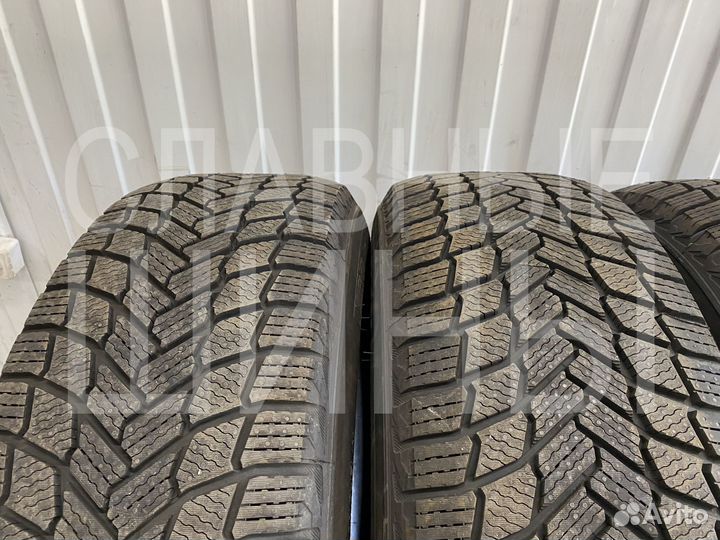 Michelin X-Ice Snow 275/35 R19 100H