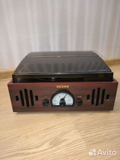 Проигрыватель винила ION trio LP