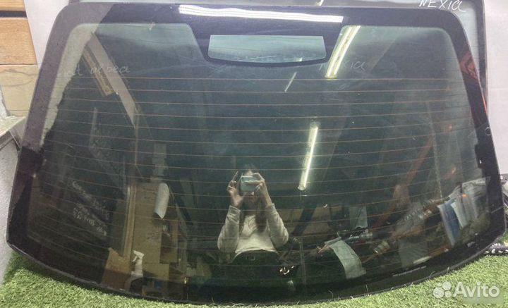Стекло заднее Rover 400 2000