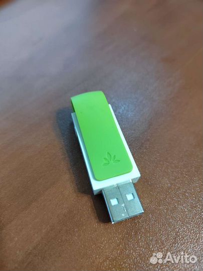 Bluetooth USB аудио адаптер Avantree Leaf