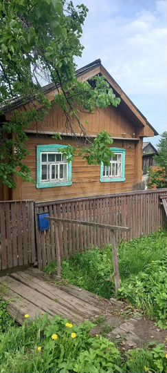 Дом 32,3 м² на участке 6 сот.