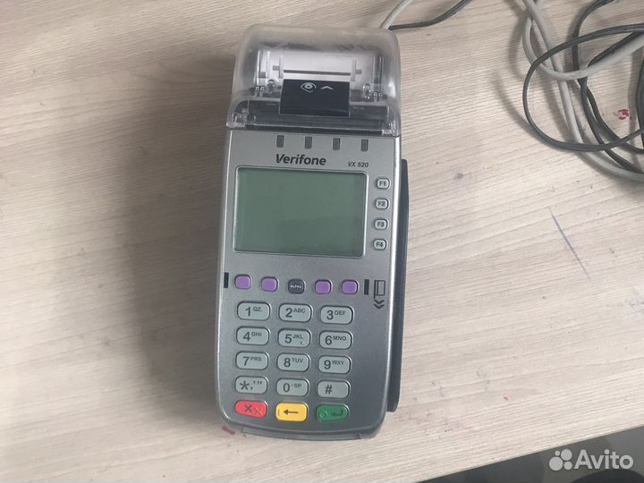 Платежный терминал Verifone VX520