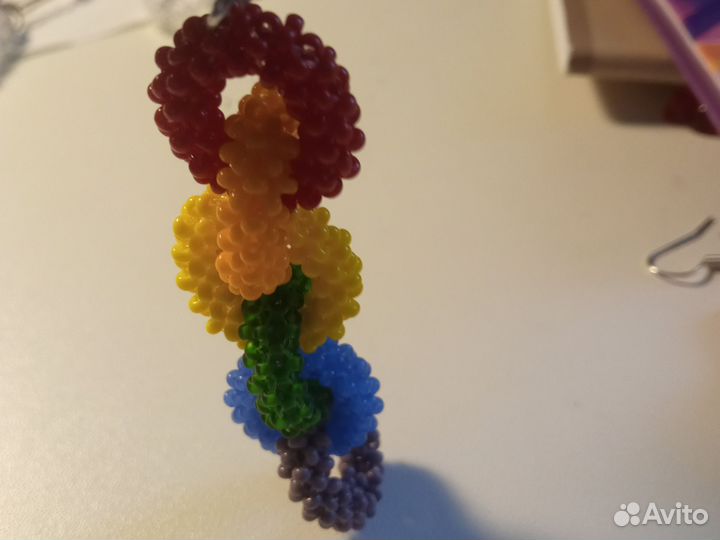 Серьги цепи из бисера