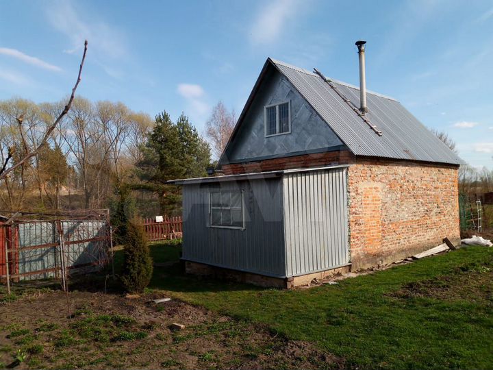 Дом 40 м² на участке 15 сот.