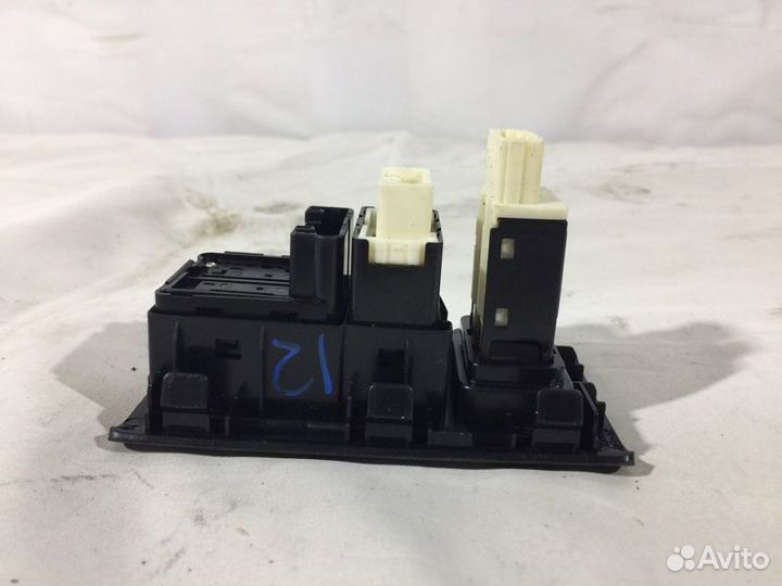 Блок кнопок Lexus Ct200H 1 До Рестайл