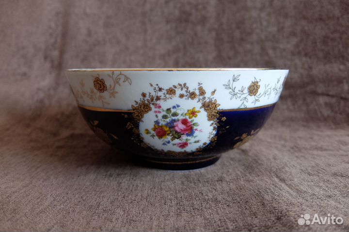 Фарфоровый салатник кобальт Мейсенский букет