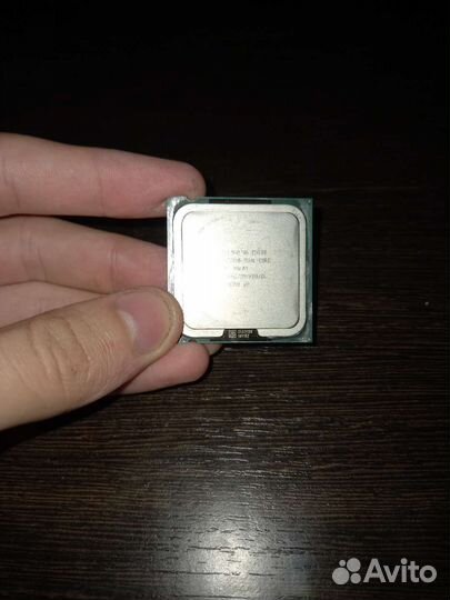 Процессор Intel pentium e5200
