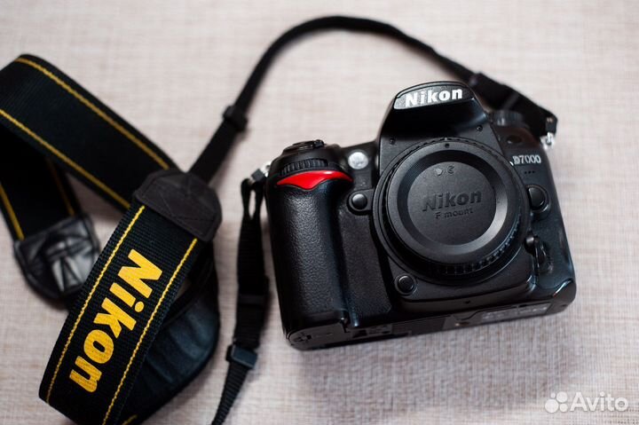 Зеркальный фотоаппарат nikon d7000