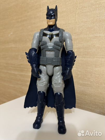 Фигура игрушка Бэтмен, 30 см