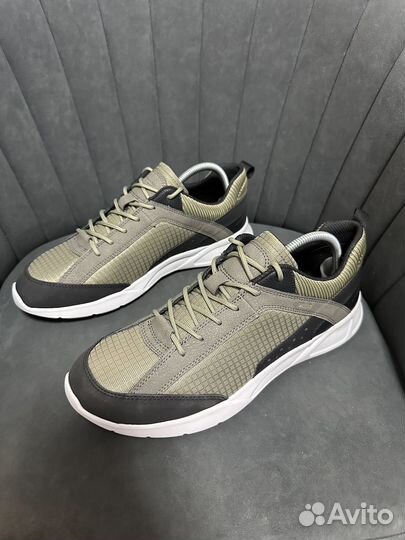 Кроссовки Geox 43 р оригинал