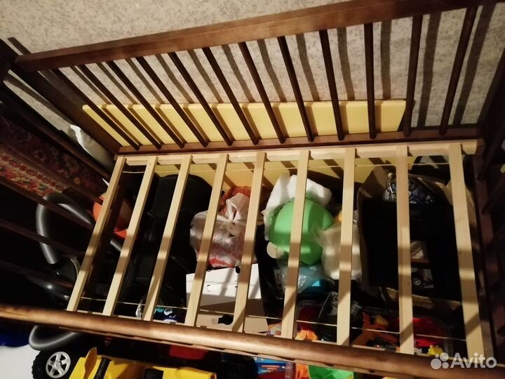 Продам детскую кроватку