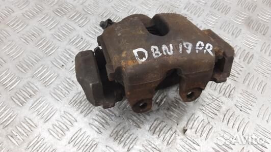 Суппорт тормозной передний правый land rover range