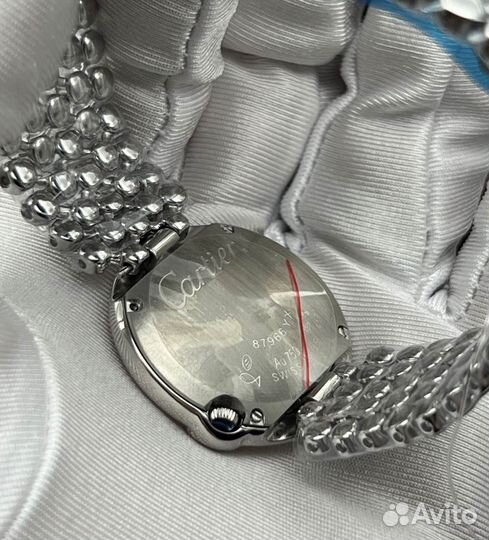 Женские часы Cartier