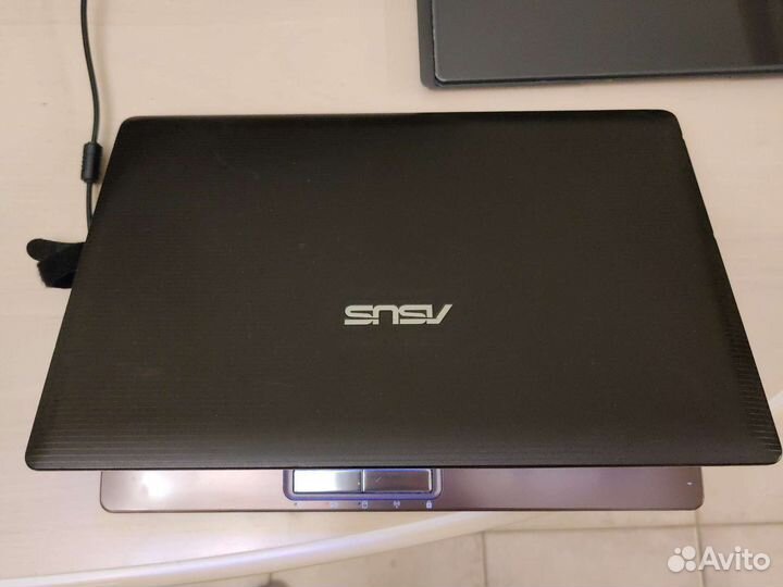 Asus K43S i5 2.3Ghz/4Gb/750Gb/2Gb Игровой Гарантия