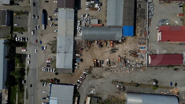 Земля 66 соток в городе первая линия