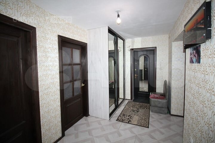 3-к. квартира, 75 м², 3/5 эт.