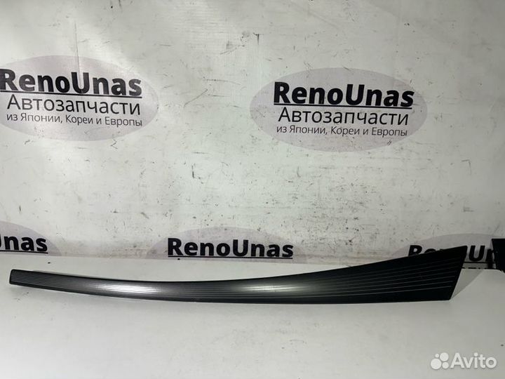 Накладка на торпедо Renault Megane 3 / Fluence