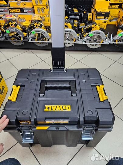 Ящик для инструмента dewalt tstak 2.0 dwst83347-1