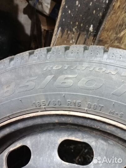 Pirelli Ice Zero 185/60 R15 88T