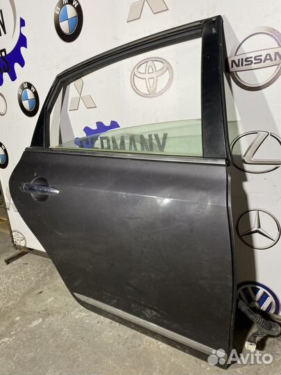 Дверь задняя правая Nissan Teana J32