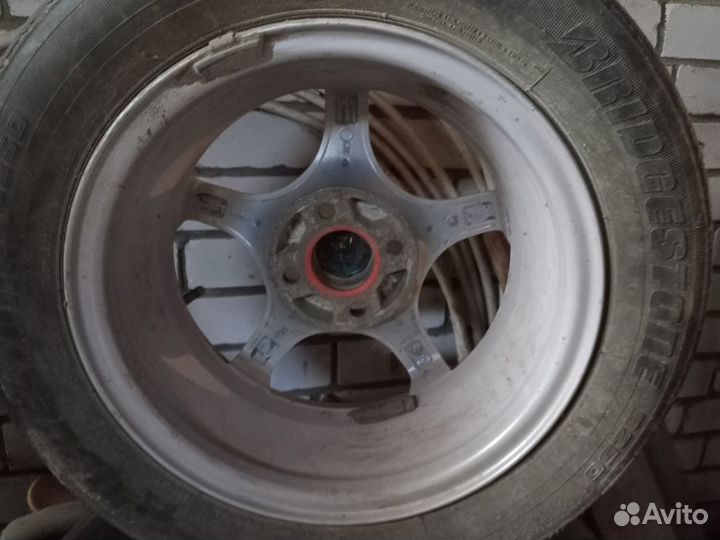 R14 Bridgestone B250 185/30, PCD 4x98 DIA 11