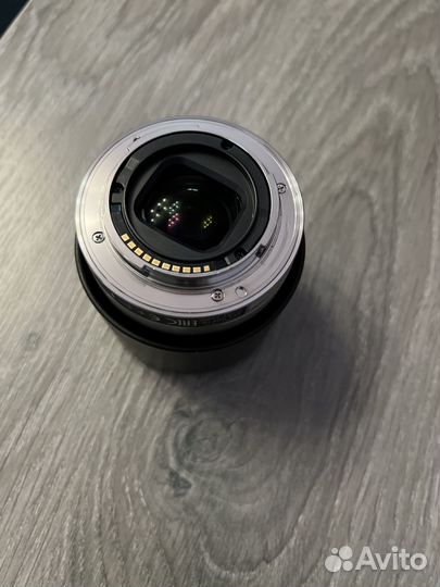 Объектив Sony E 50mm f/1.8 OSS SEL50F18