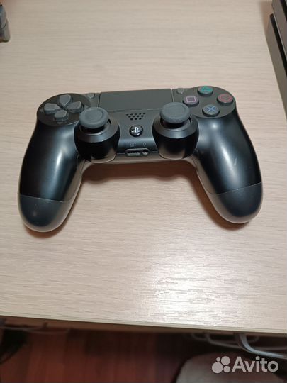 Sony PS4 pro 1tb