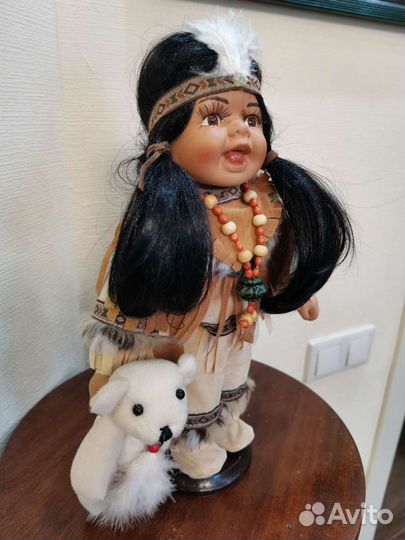 Кукла фарфоровая коллекционная