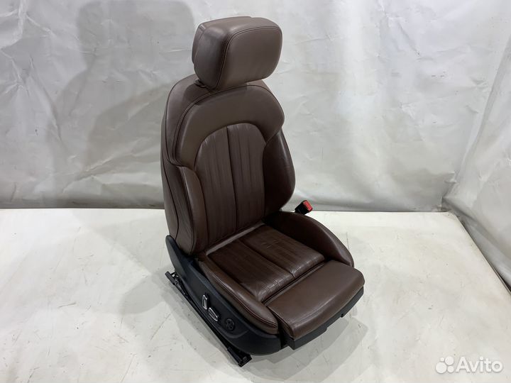 Кресло Audi A7 4G