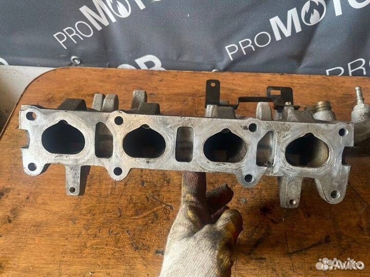 Впускной коллектор Opel Astra H рест. 2012