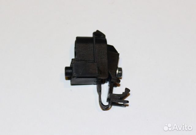 Фиксатор сетевого шнура ст.машины Whirlpool