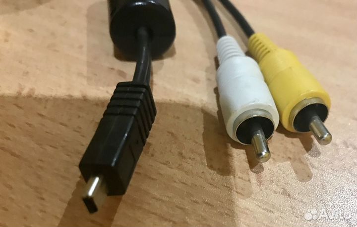 Аудио-видео кабель