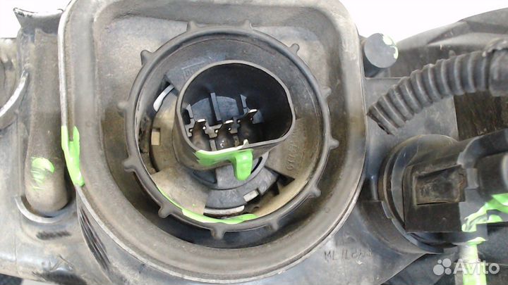 Фара (передняя) Dodge Stratus, 2002