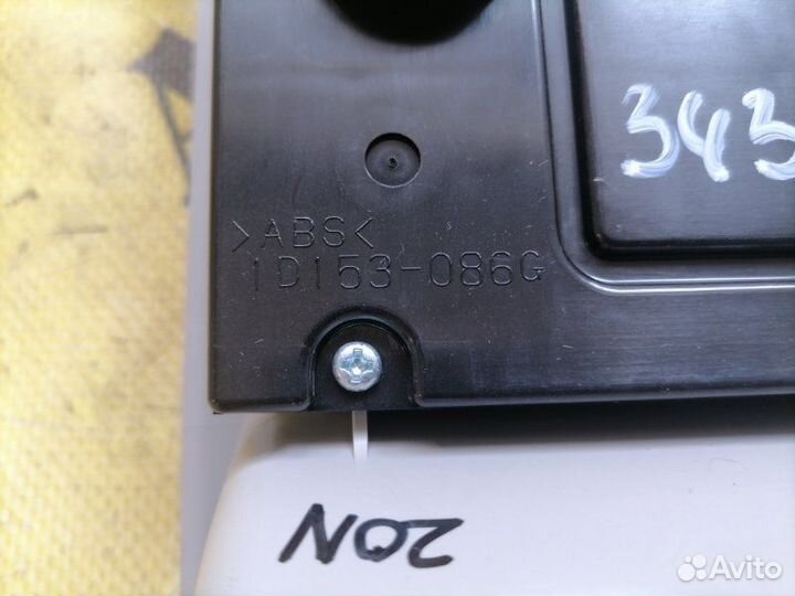 Плафон салонный Toyota Rav4 40 2013-2019 2.0 3ZR