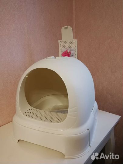 Домик-лоток переносной для кошек. Новый