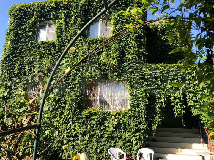 Дом 189,7 м² на участке 10,4 сот.