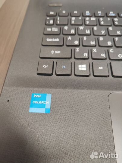 Acer 17/FullHd/8Gb/SSD+HDD