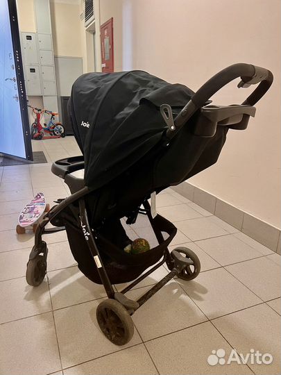 Прогулочная коляска joie muze lx
