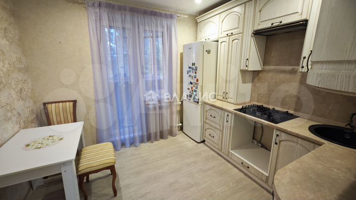 2-к. квартира, 55 м², 2/5 эт.