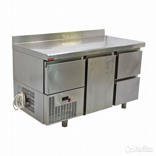 Столы холодильные Sagi