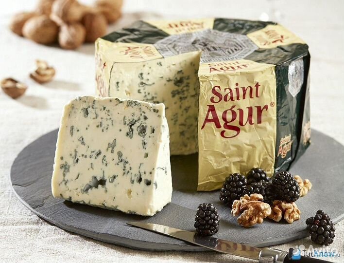 Сыр сент агюр с плесенью