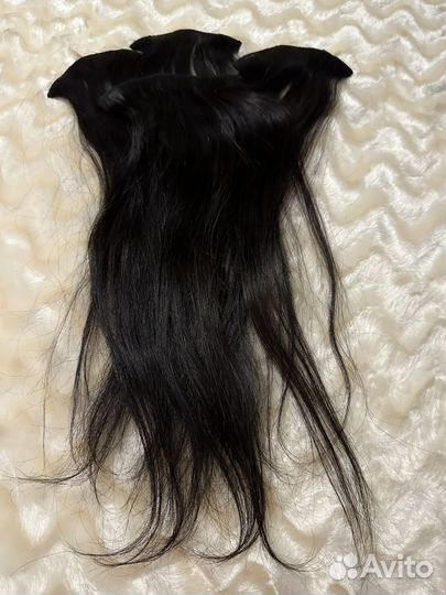 Волосы на заколках