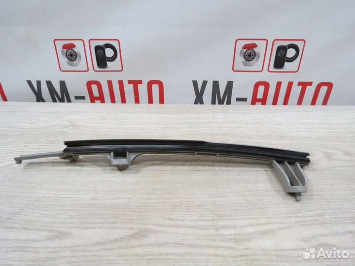 Направляющая стекла задняя левая Kia Sorento