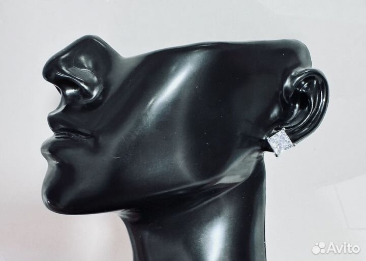 Серьги принцесса с муассанитом пусеты