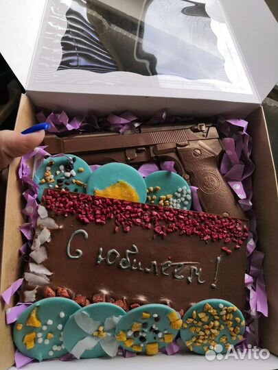 Шоколад ручной работы,шоколадная пиньятта,бомбочки