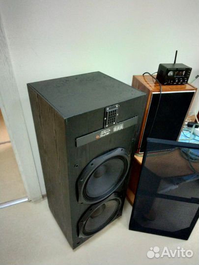 Усилитель и напольные колонки
