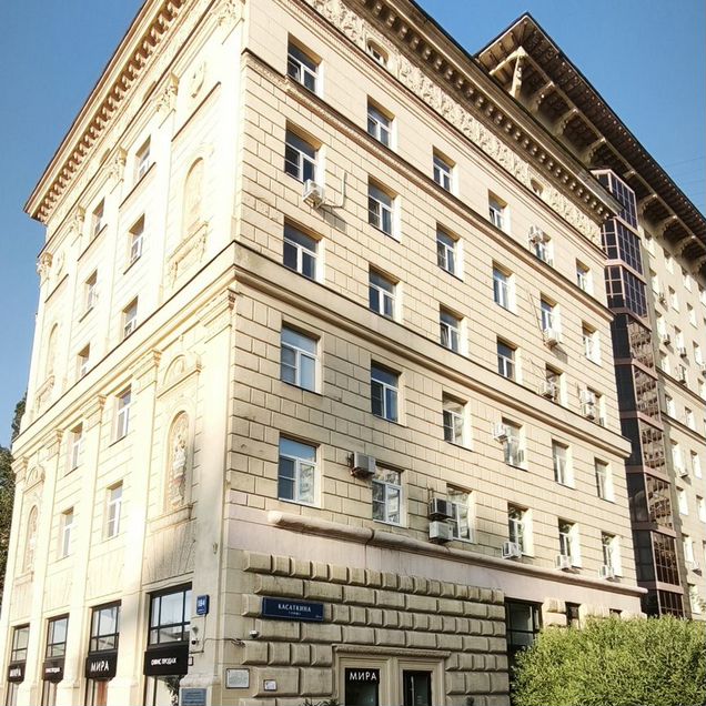 2-к. квартира, 75 м², 9/10 эт.